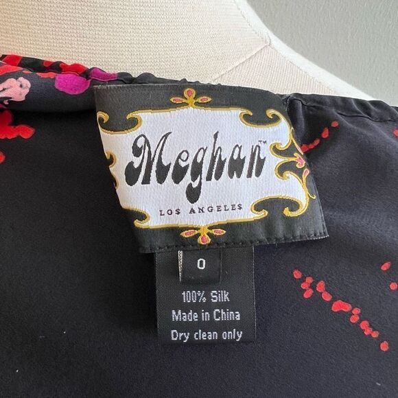 Meghan LA Silk Dress Bright Floral Halter Mini Short Butterflies Size XS 0 - Picture 8 of 9